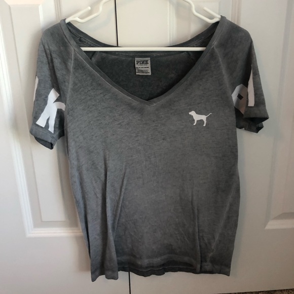 Tops - PINK scoop neck tee